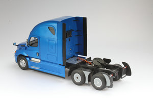 1/16th Scale Freightliner Cascadia Raised Roof Sleeper Cab