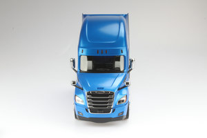1/16th Scale Freightliner Cascadia Raised Roof Sleeper Cab